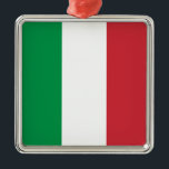 Carré Argenté Drapeau italien (Italie) Ornement en céramique<br><div class="desc">Ce dessin présente le drapeau de l'Italie, officiellement la République italienne (en italien, "Repubblica Italiana"), qui est un pays composé d'une péninsule délimitée par les Alpes et entourée de plusieurs îles. L'Italie est située dans le centre-sud de l'Europe, et elle est également considérée comme faisant partie de l'Europe occidentale. Aujourd'hui,...</div>
