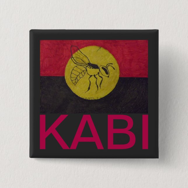 CARRÉ KABI KABVAI BEE BADGE - LETTRE CRIMSON. (Devant)