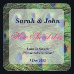 Carré Peacock plume Comment Sweet it is Sticker<br><div class="desc">Peacock pluather How Sweet it is Sticker. Idéal pour les buffets de bonbons ou les tables de cupcake aux mariages, fêtes d'anniversaire, Baby showers, communion, confirmations et bien plus encore! Le design présente des plumes de paon avec des verts profonds, des bleus et des dorés. Tout le style, la couleur...</div>