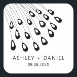 Carré Stylisé Peacock Feather Sticker moderne, Favoriser<br><div class="desc">Moderne. Minimal. Cette collection utilise des plumes de paon stylisées pour créer un look élégant pour votre journée spéciale.</div>