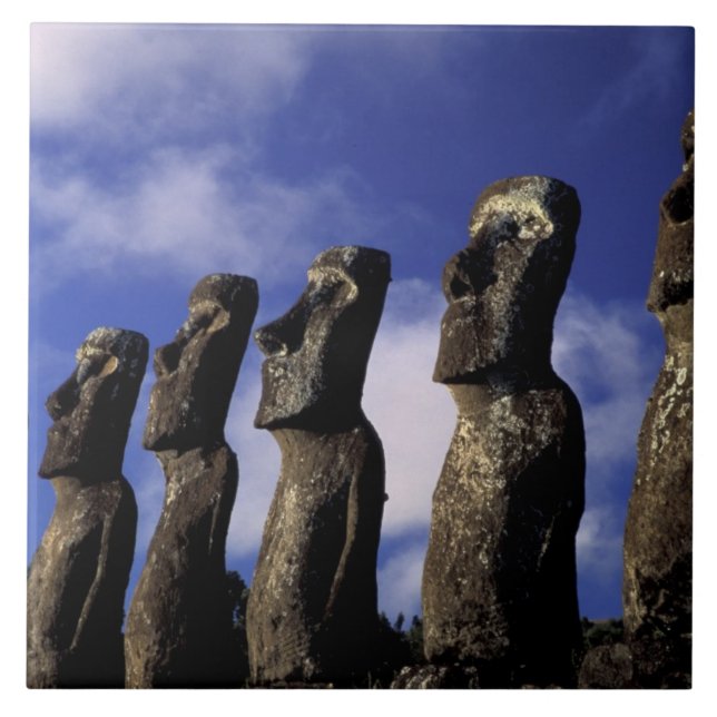 Carreau Amérique du Sud, Chili, île de Pâques, Ahu Akiri. (Devant)