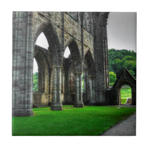 Carreau Ancienne abbaye de Tintern, monastère cistercien,