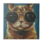 Carreau Animal Dapper | Kitty dans les lunettes de soleil<br><div class="desc">Cette impression présente un chaton brun en lunettes rondes | Par Jennifer Rutledge</div>