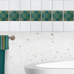 Carreau Animaux sous le soleil Mandala stries personnalisé<br><div class="desc">Les animaux sous le mandala soleil avec des rayures colorées sur couleur turquoise foncé couture en céramique design sans couture avec initial au centre. Si vous regardez attentivement, vous verrez qu'il y a des éléphants, des girafes, des lions, des oiseaux et des serpents dans l'art mandala. Le carrelage en céramique...</div>