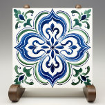Carreau Aquarelle du jardin sicilien bleu vert<br><div class="desc">Le Sicilian Garden Ceramic Print Tile apporte la vitalité de la céramique italienne à votre maison avec son design élaboré et coloré. Un luxuriant tableau de fleurs et de feuillage rayonne du motif central, avec des bleus, des verts et des touches de jaune qui créent un motif captivant. Ce carrelage...</div>