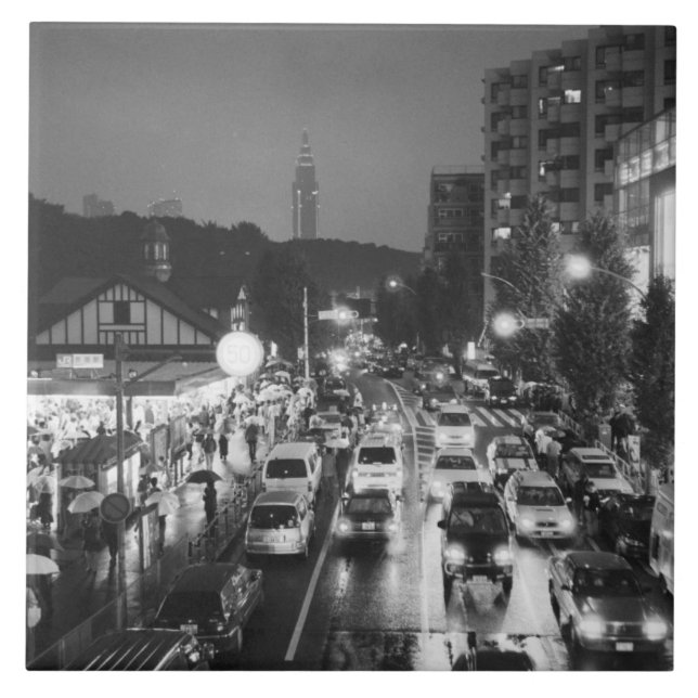 Carreau Asie, Japon, Tokyo. Soirée, gare de Harajuku, (Devant)