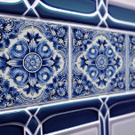 Carreau Azulejo Lisbonne motif Talavera Design céramique<br><div class="desc">Indigo Azulejo Bleu Portugais Lisbonne décoratif carreaux en céramique Talavera sont un complément magnifique et unique à toute maison. Un produit de haute qualité avec une esthétique intemporelle. La couleur bleue du carrelage est inspirée du bleu indigo des célèbres azulejos de Lisbonne, ajoutant une touche d'histoire et de culture à...</div>