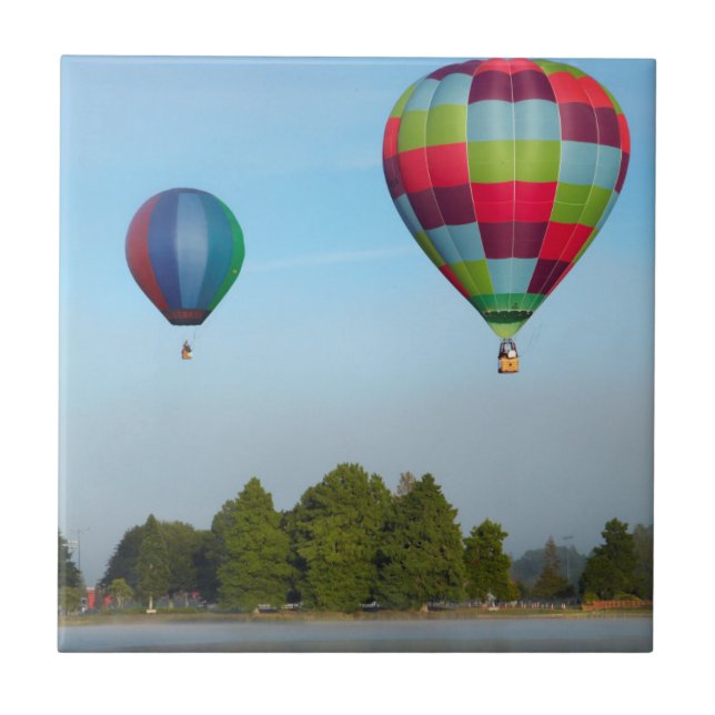 Carreau Ballons à air chaud au-dessus d'un lac,  NZ (Devant)