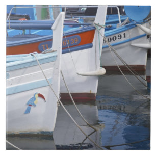 Carreau Bateaux de pêche typiques de Provence peints en 2