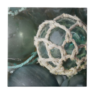 Carreau Beaucoup de flotteurs de pêche en verre, Alaska