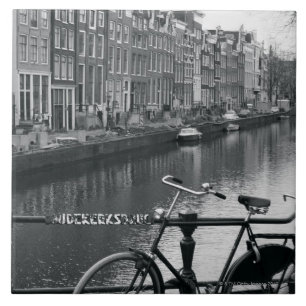 Carreau Bicyclette par le canal