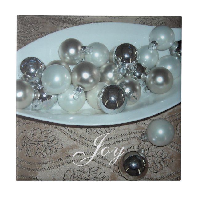 Carreau Boules de verre scintillantes dans un plat (Devant)