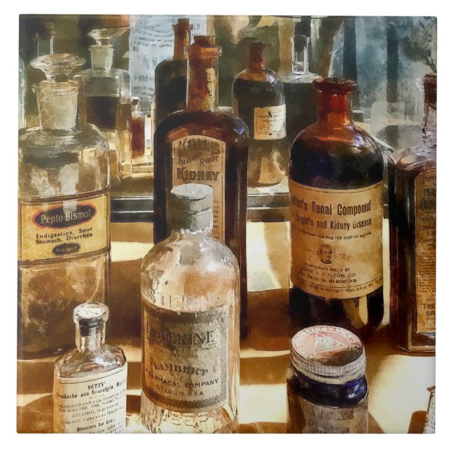 Carreau Bouteilles de médicaments dans une armoire en verr (Devant)