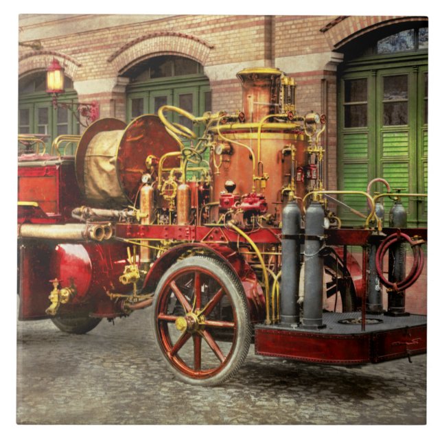 Carreau Camion de pompiers - Un camion à pompe électrique  (Devant)