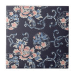 Carreau Carrelage floral japonais vintage<br><div class="desc">Motif japonais traditionnel avec fleurs et vignes rose,  bleu et blanc sur un arrière - plan bleu foncé.</div>