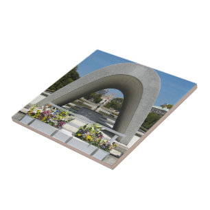 Carreau Cénotaphe commémoratif d'Hiroshima