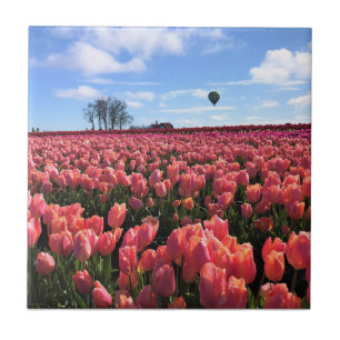 Carreau Champ de tulipes roses avec montgolfière, Oregon