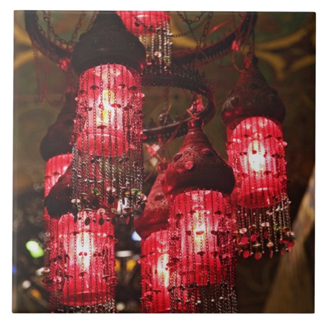 Carreau Chandelier en vente, Bazar Khan el Khalili, (Devant)