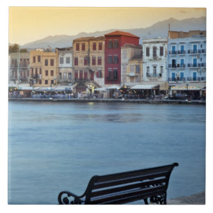 Carreau Chania à la tombée de la nuit, Chania, Crète, G