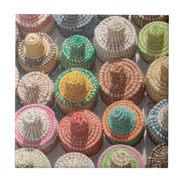 Carreau Chapeaux Tissés Colorés (Devant)