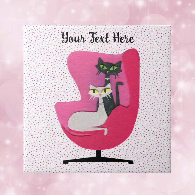 Carreau Chats mignons chaise rose milieu du siècle pois (Two pretty cats in pink mid century chair pink polka dots on white decorative ceramic tile.)