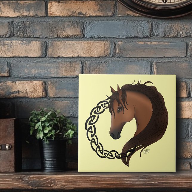 Carreau Cheval Brown celtique Jaune (Créateur téléchargé)
