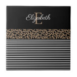Carreau Chic Empreinte de léopard Monogramme<br><div class="desc">Chic et joli monogramme empreinte de léopard et carrelage décoratif rayé noir et blanc. Personnalisez-les avec votre nom monographique et votre initiale. Conçu pour vous par Blackberry Boulevard.</div>