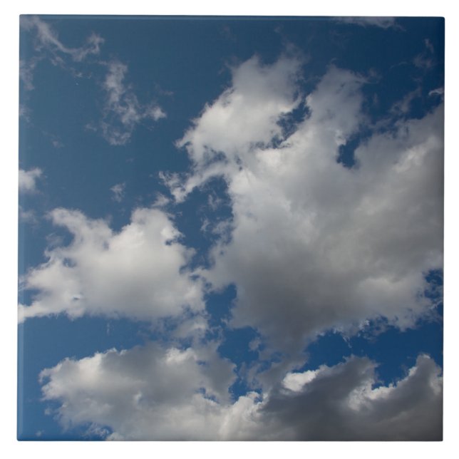 CARREAU CIEL BLEU AVEC DES NUAGES (Devant)