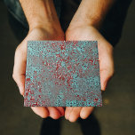 Carreau Cimetière de Patina de cuivre rouillé Ciment de Da<br><div class="desc">Ce carrelage en céramique est un magnifique mélange d'art et d'architecture, dégageant une élégance antique à la fois intemporelle et contemporaine. Il dispose d'un motif complexe qui combine des éléments de motifs floraux et géométriques. Les couleurs primaires sont turquoises et rouges, créant un contraste vibrant qui est frappant visuellement. L'arrière...</div>