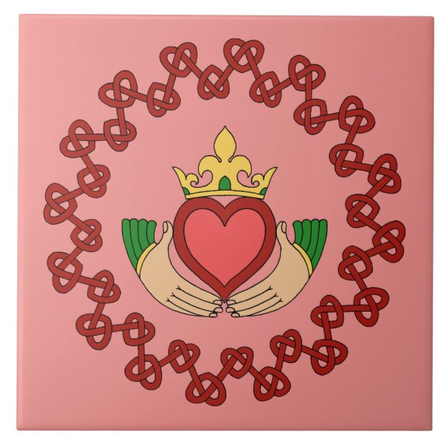 Carreau Claddagh et Red Knotwork sur rose (Devant)