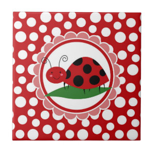 Carreau Coccinelle mignonne sur une feuille - noir rouge