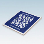 Carreau Code QR modifiable (généré instantanément) | bleu<br><div class="desc">Entrez simplement une adresse de site Web pour générer votre code QR personnalisé instantanément.</div>