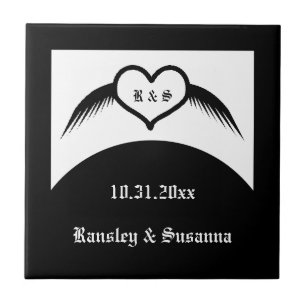 Carreau Coeur ailé gothique Mariage Personnalisé Monogramm