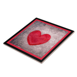 Carreau Coeur chaulé en noir et rouge