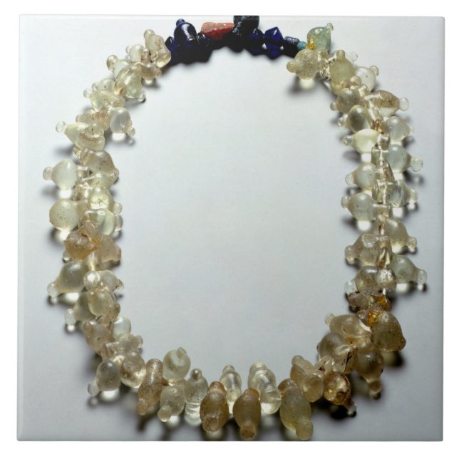 Carreau Collier, de Pritlury, âge de fer, 4ème siècle (Devant)