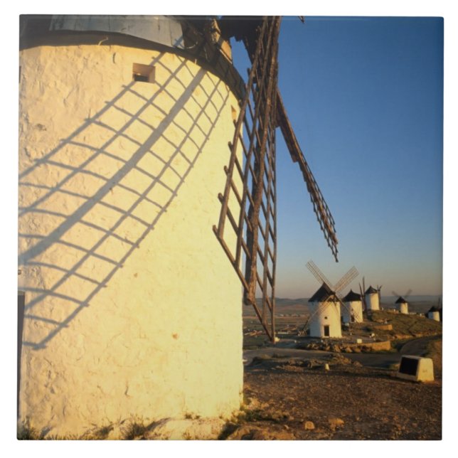 Carreau Consuegra, La Mancha, Espagne, moulins à vent et (Devant)