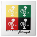 Carreau Coq portugais de Barcelos coloré motif<br><div class="desc">Le motif utilise les trois couleurs du drapeau portugais, en plus du noir, et la silhouette du coq de Barcelos en blanc comme seul motif. Le résultat est une motif qui a une allure moderne malgré l'antiquité du motif. Il s'est avéré très gai, cette combinaison. La motif est simple, évoquant...</div>