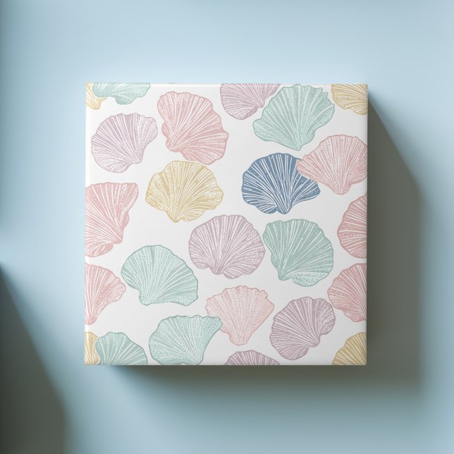 Carreau Coquillage coloré moderne Motif côtier Pastel (Modern Colorful Seashell Pastel Coastal Pattern Ceramic Tile)
