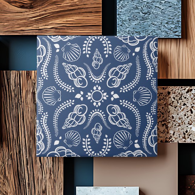Carreau Côte Bleu & Coquillage Blanc Motif moderne (Coastal Blue & White Seashell Modern Pattern Ceramic Tile)