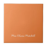 Carreau Couleur tendance - Carrelage céramique Tangerine f<br><div class="desc">Voici l'ombre vibrante du ressort : Tangerine fraîche. Élevez votre décor de maison avec notre céramique moderne et élégant, avec un nom personnalisable dans une police manuscrite charmante. Son design élégant et minimaliste aux couleurs solides dégage un charme intemporel, ce qui en fait un cadeau idéal pour un usage personnel...</div>