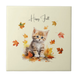 Carreau Cute Orange Tabby Kitten dans les feuilles d'autom