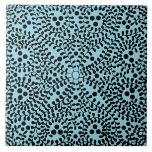 Carreau de céramique à motif géométrique bleu et n