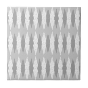 Carreau de céramique à motifs de losanges gris