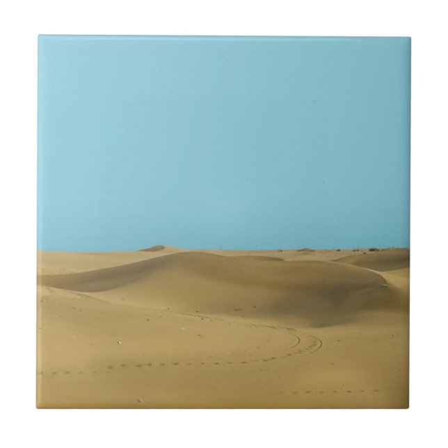 Carreau désert au soleil (Devant)