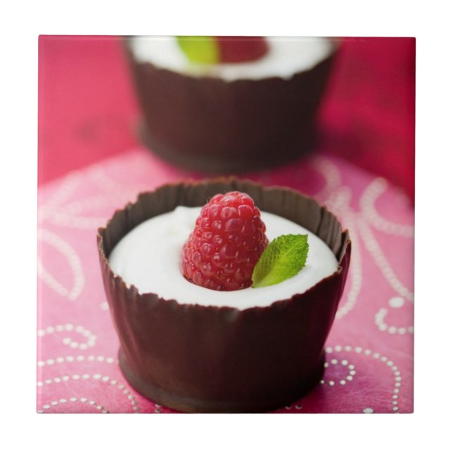 Carreau Dessert blanc de mousse de chocolat (Devant)