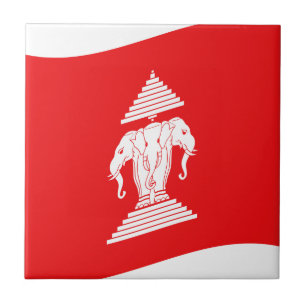 Carreau Drapeau à éléphant à trois têtes Lao Erawan ondula