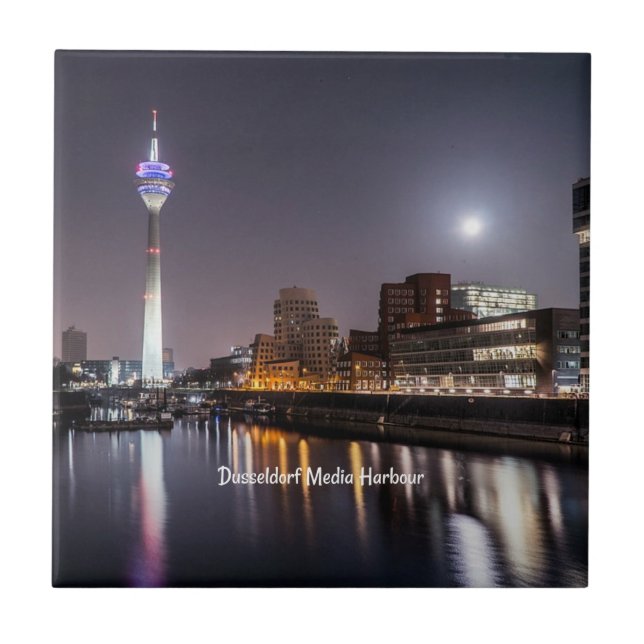 Carreau Dusseldorf, Media Harbour (Devant)