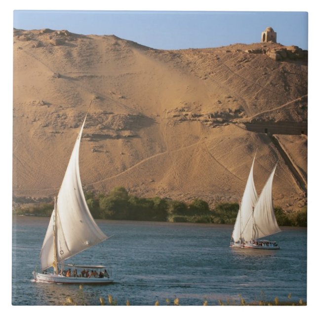 Carreau Égypte, Assouan, Nil, voiliers felouques, (Devant)