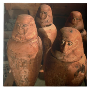 Carreau Egypte, jarres canopes de la 26e dynastie trouvées