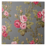 Carreau Élégante rose Vintage Roses sur Arrière - plan gri<br><div class="desc">Superbes sprays de roses romantiques élégantes et feuillage vert sur arrière - plan gris foncé. Le motif est transparent et peut être redimensionné vers le haut ou vers le bas à l'aide des boutons de mise à l'échelle   et - de l'outil de conception.</div>